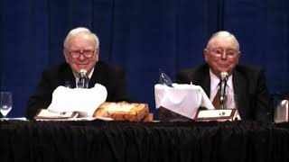 A Berkshire Shareholder Is Worried About Warren’s Charitable Donations 