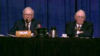 Buffett & Munger: Is It Ever OK To Bail Out Institutions?