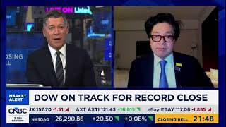 Tom Lee: How To Get SpaceX Exposure Before The IPO